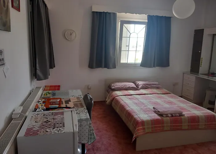 Vasilis Family Room